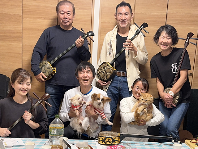 石垣島三線体験教室 | やえやまなび